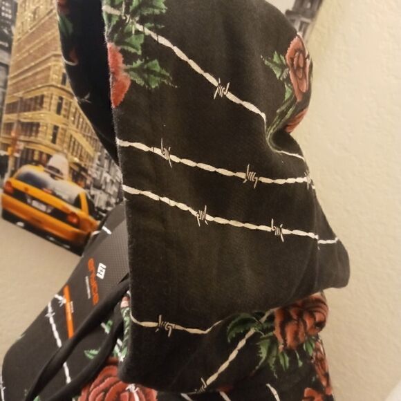 Vintage Enyce-Sean Combs 90's Apparel Hoodie Sweater Rose/Thorn NWT  L - Picture 4 of 6